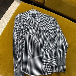 American Eagle Men's Medium checkered blue dress shirt. Great condition!